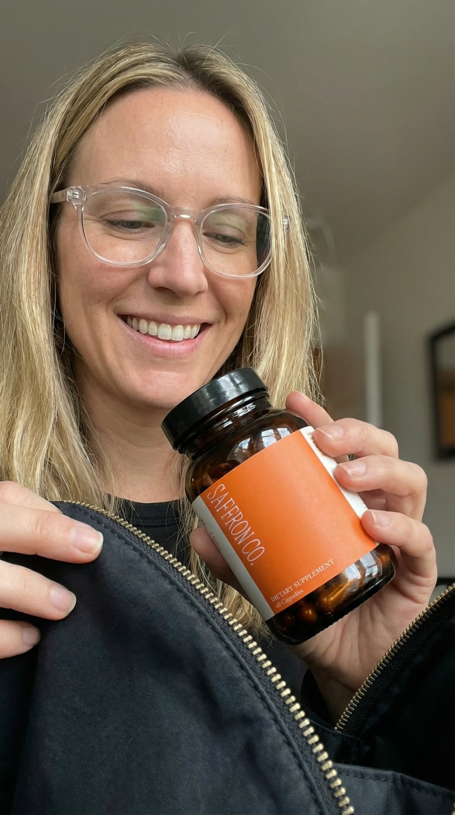 Saffron Clinical Studies: What the Research Says About Mood, Stress, Sleep & Dosage